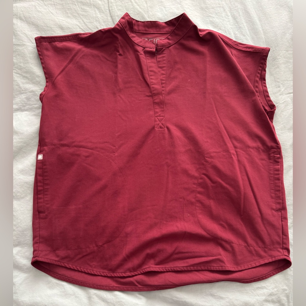 Figs Women’s Burgundy Rafaela-Mandarin Collar Scrub Top